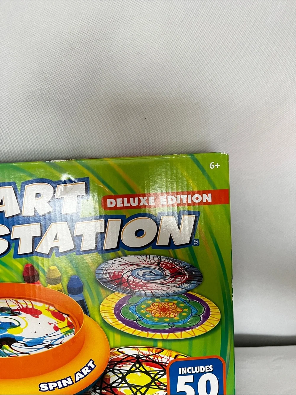 Crayola Spin & Spiral Art Station Deluxe, DIY Crafts, Toys for Boys & Girls 6+
